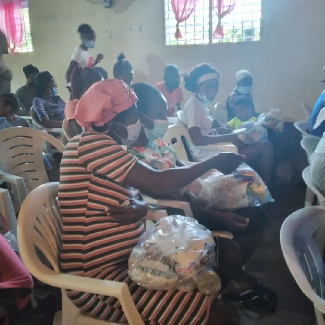 Llevando Esperanza, Salvación y Alimento a las Familias que Más lo Necesitan