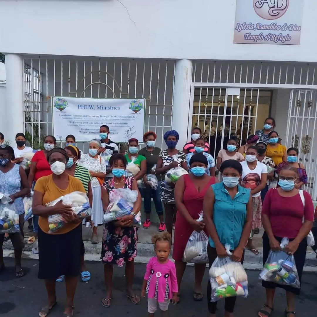 Llevando Esperanza, Salvación y Alimento a las Familias que Más lo Necesitan