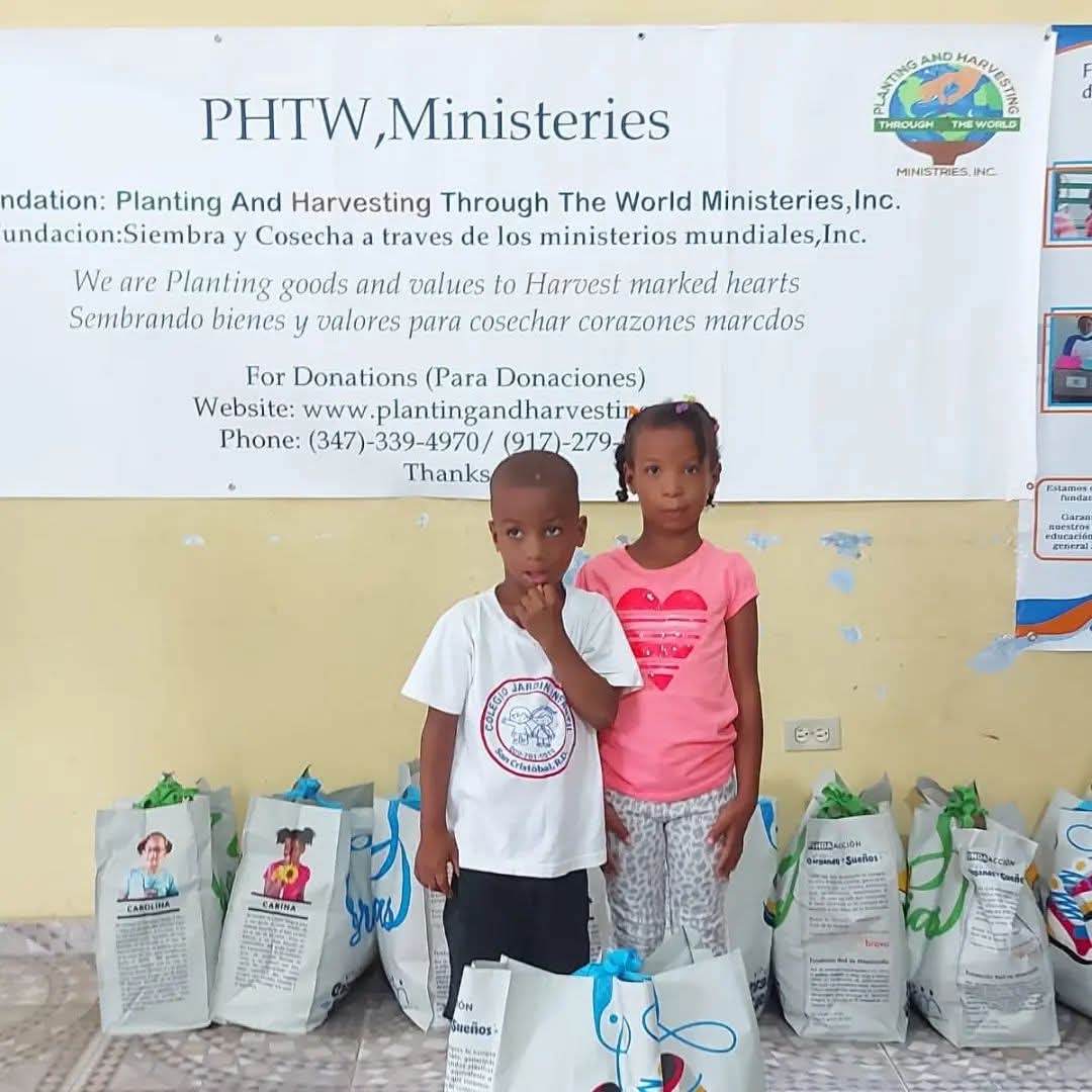 Food Donation in Partnership with the FUNLUZNA Foundation