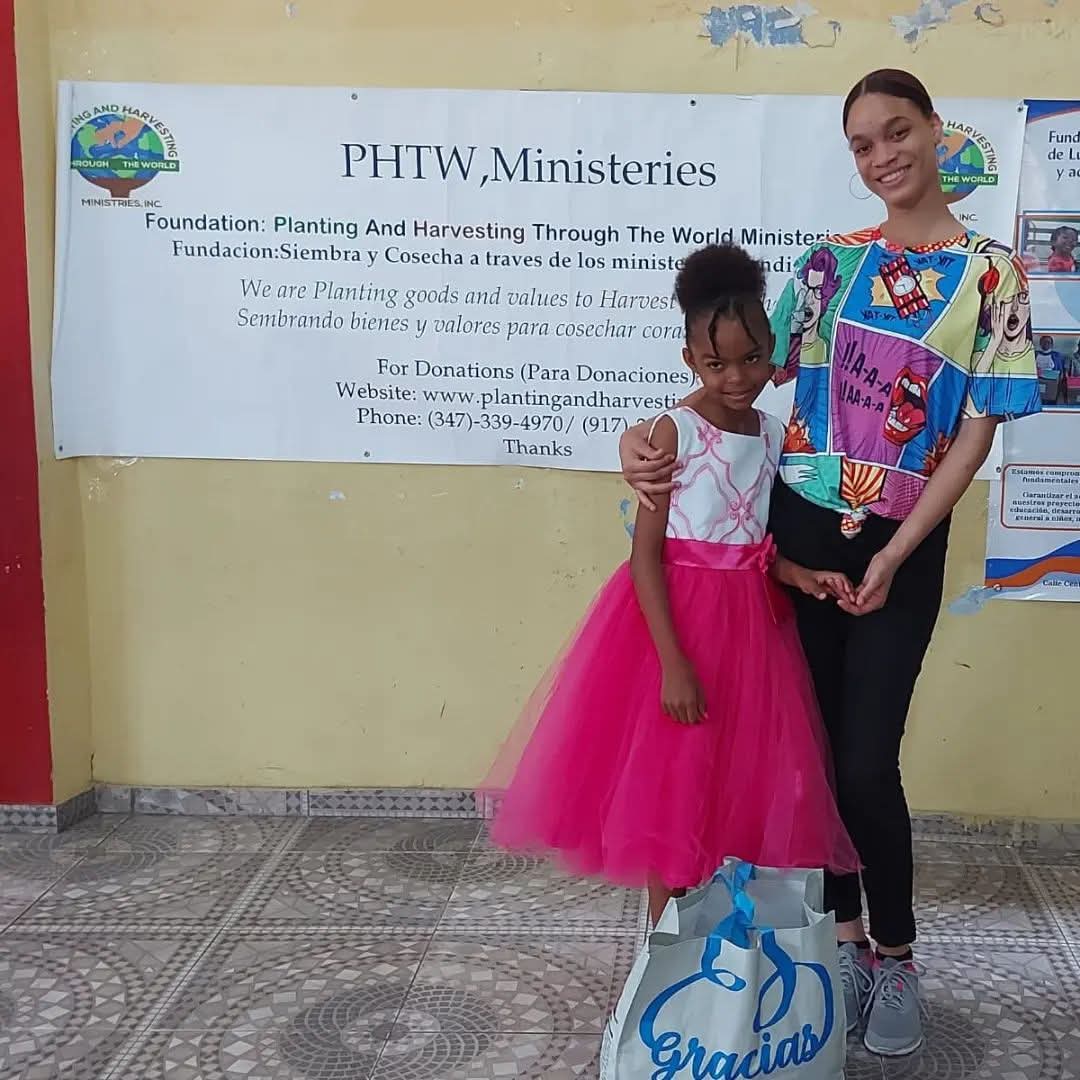 Food Donation in Partnership with the FUNLUZNA Foundation